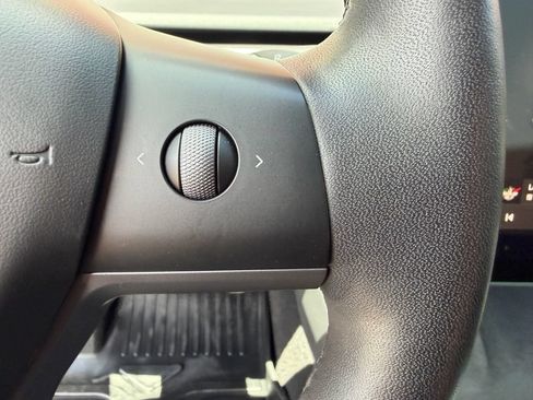 Used 2023 Tesla Model 3 Long Range AWD/4WD image 31