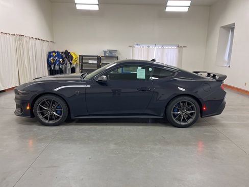 New 2025 Ford Mustang Dark Horse image 5