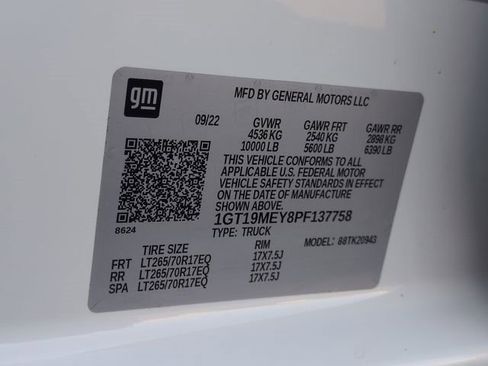 Certified 2023 GMC Sierra 2500 SLE w/ SLE Convenience Package image 32