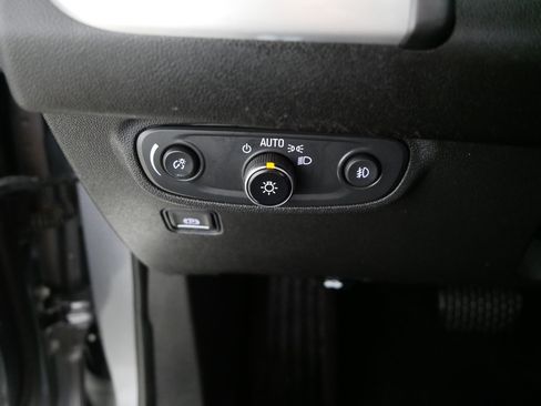 Used 2021 GMC Terrain SLT AWD/4WD image 26