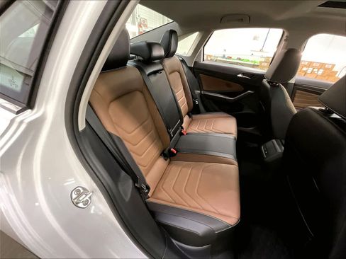 New 2026 Volkswagen Jetta SEL FWD image 11