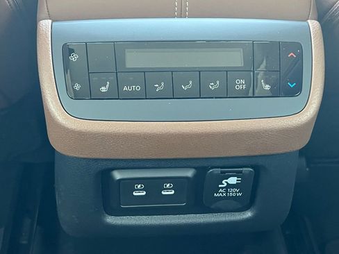 New 2026 Nissan Pathfinder Platinum FWD image 26