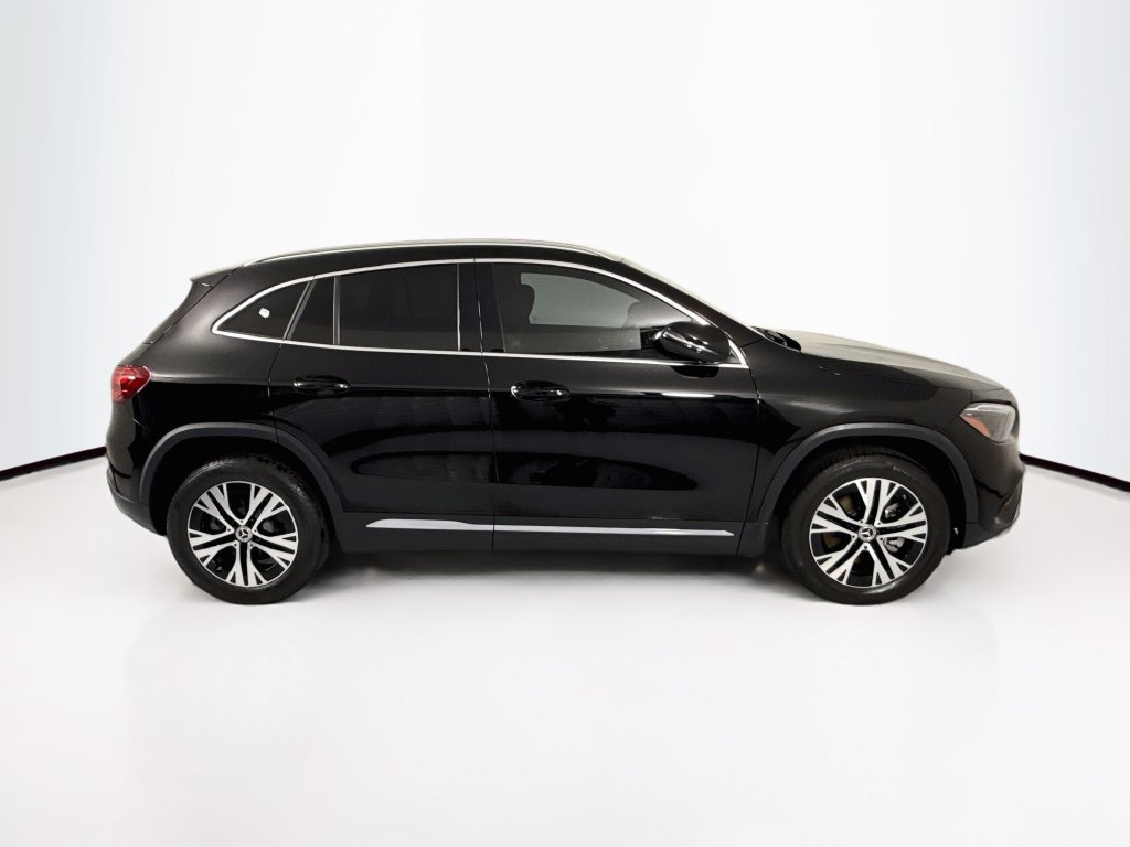 Used 2026 Mercedes-Benz GLA 250 image 4