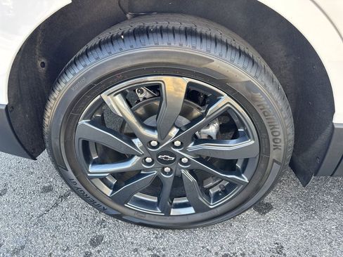 Certified 2023 Chevrolet Equinox RS image 30