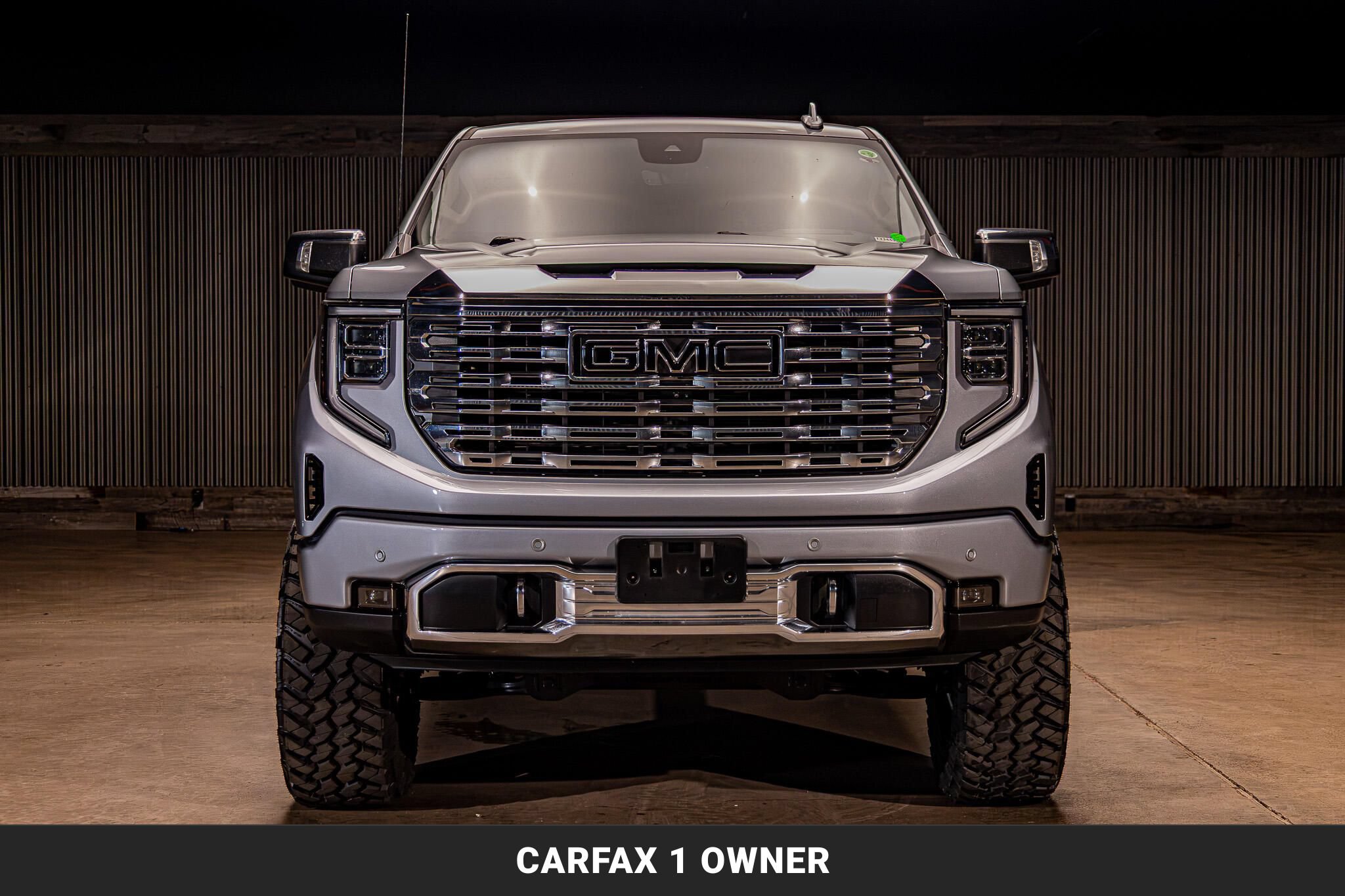 Used 2025 GMC Sierra 1500 Denali w/ Denali Reserve Package AWD/4WD image 4
