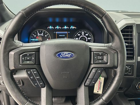 Used 2020 Ford F150 XLT w/ Equipment Group 302A Luxury AWD/4WD image 19