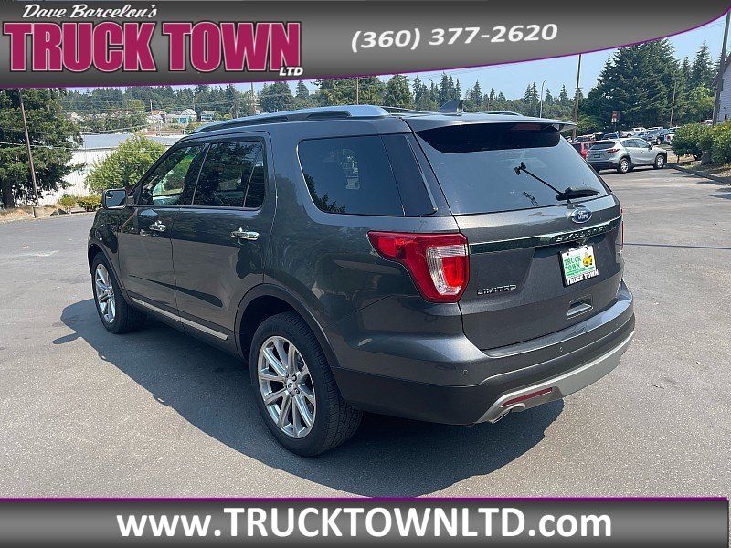 Used 2017 Ford Explorer Limited AWD/4WD image 3