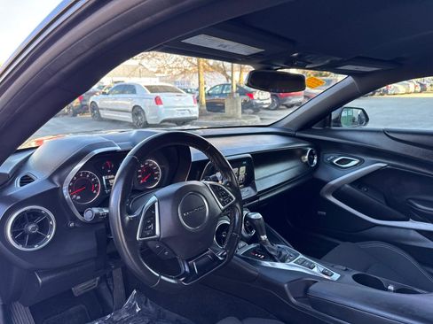 Used 2018 Chevrolet Camaro LT w/ Redline Edition image 12