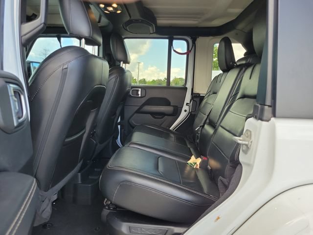 Used 2023 Jeep Wrangler Unlimited Sahara AWD/4WD image 10