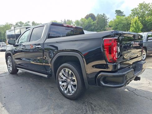 Used 2026 GMC Sierra 1500 Denali w/ Denali Reserve Package AWD/4WD image 4