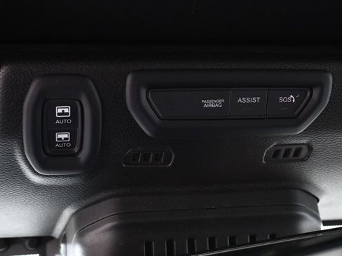 Used 2019 Jeep Wrangler Unlimited Rubicon image 35