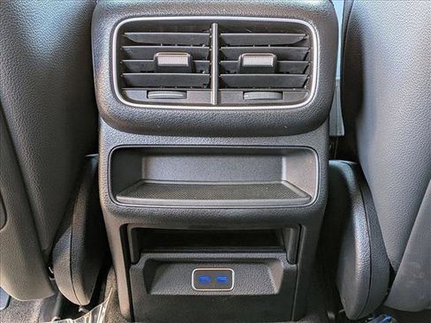 Certified 2025 Mercedes-Benz GLE 350 4MATIC image 18