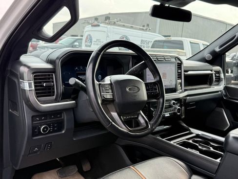 Used 2024 Ford F350 Platinum w/ FX4 Off-Road Package AWD/4WD image 4