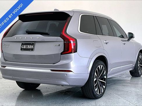 Certified 2026 Volvo XC90 B5 Plus w/ Protection Package Premier AWD/4WD image 2