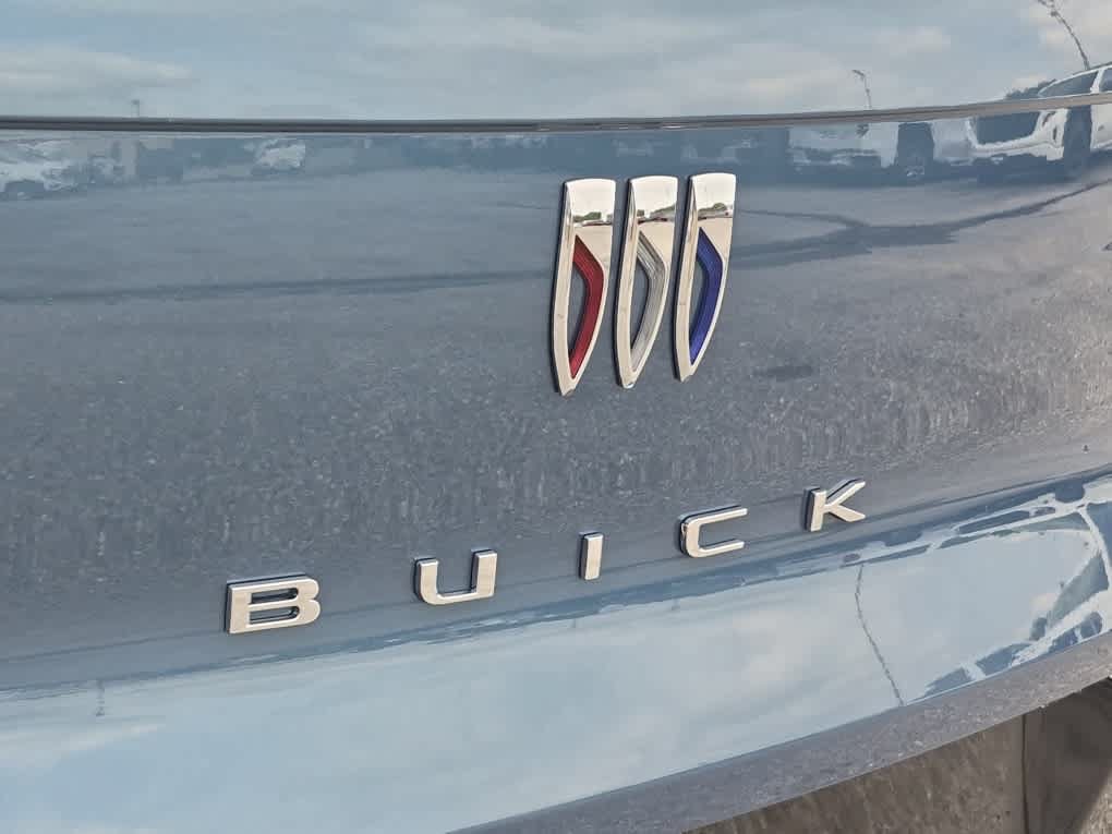 New 2026 Buick Envista Sport Touring w/ Convenience I Package FWD image 18