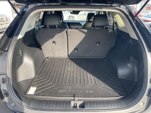 Used 2025 Kia Sportage EX image 15