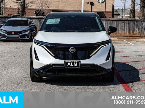 Used 2023 Nissan Ariya ENGAGE image 10
