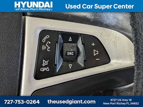 Used 2011 Chevrolet Equinox LT w/ Chrome Appearance Package FWD image 30