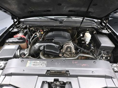 Used 2008 Chevrolet Suburban LT w/ LT Preferred Equipment Group image 49