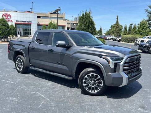 Used 2024 Toyota Tundra Limited AWD/4WD image 2