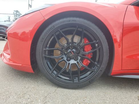 Used 2025 Chevrolet Corvette Z06 RWD image 7
