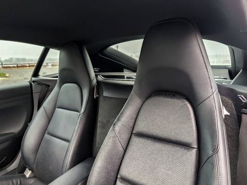 Used 2018 Porsche 718 Cayman S w/ Sport Chrono Package image 13