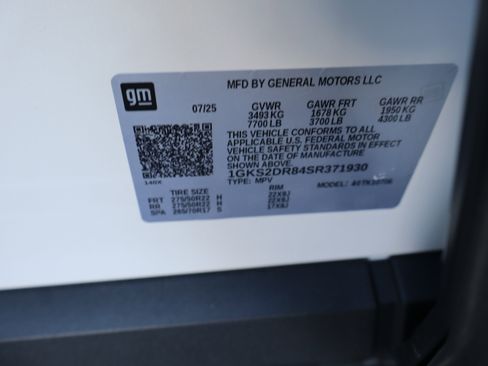 Used 2025 GMC Yukon Denali w/ Denali Reserve Package image 50