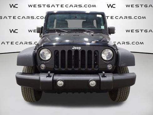 Used 2018 Jeep Wrangler Unlimited Sport image 4