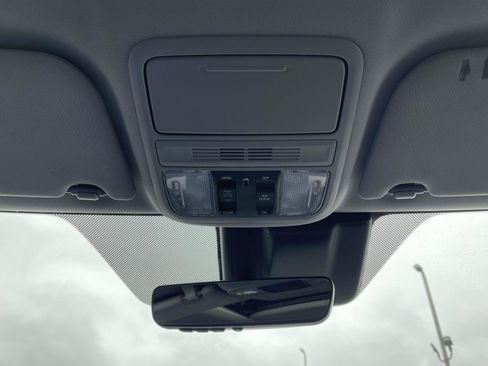 Used 2019 Honda Odyssey EX-L image 11