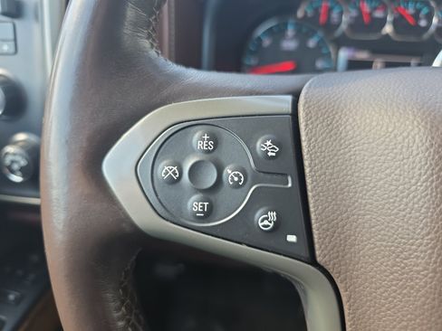 Used 2015 Chevrolet Silverado 1500 High Country w/ High Country Premium Package AWD/4WD image 24