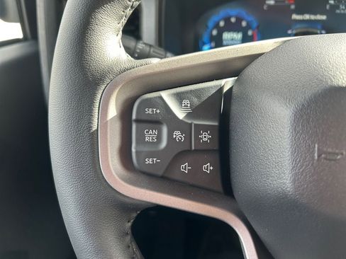 New 2025 Ford Bronco Badlands image 52