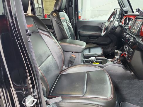 Used 2021 Jeep Wrangler Unlimited Rubicon image 35