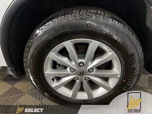 Used 2024 Dodge Durango SXT image 22