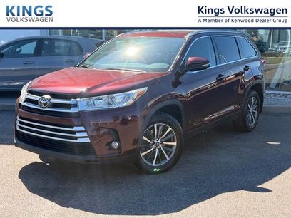 Used 2019 Toyota Highlander XLE
