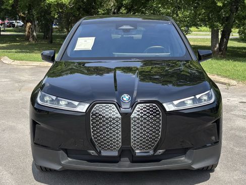 Used 2025 BMW iX xDrive50 AWD/4WD image 6
