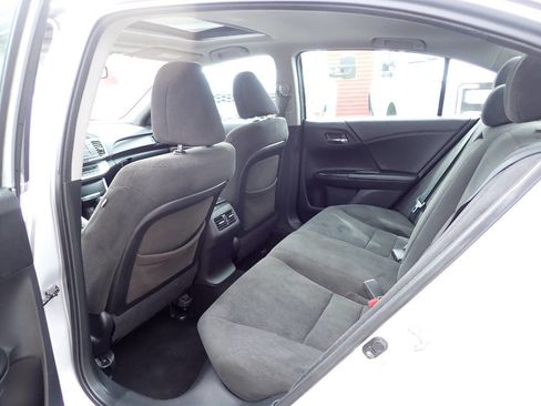 Used 2014 Honda Accord EX image 9