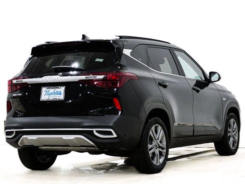 Used 2023 Kia Seltos S image 7