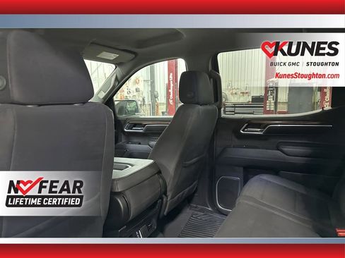 Used 2025 Chevrolet Silverado 1500 LT image 37