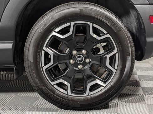 Certified 2025 Ford Bronco Sport Outer Banks w/ Outer Banks Tech Package+ AWD/4WD image 26