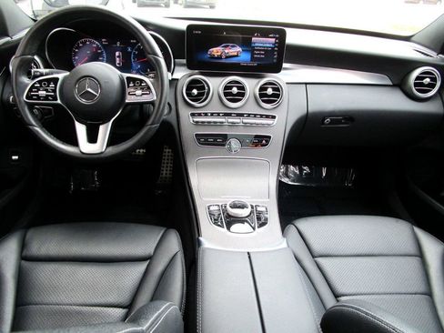 Used 2021 Mercedes-Benz C 300 4MATIC Sedan image 2