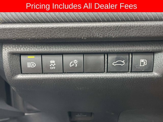 Used 2025 Toyota Camry SE FWD image 19
