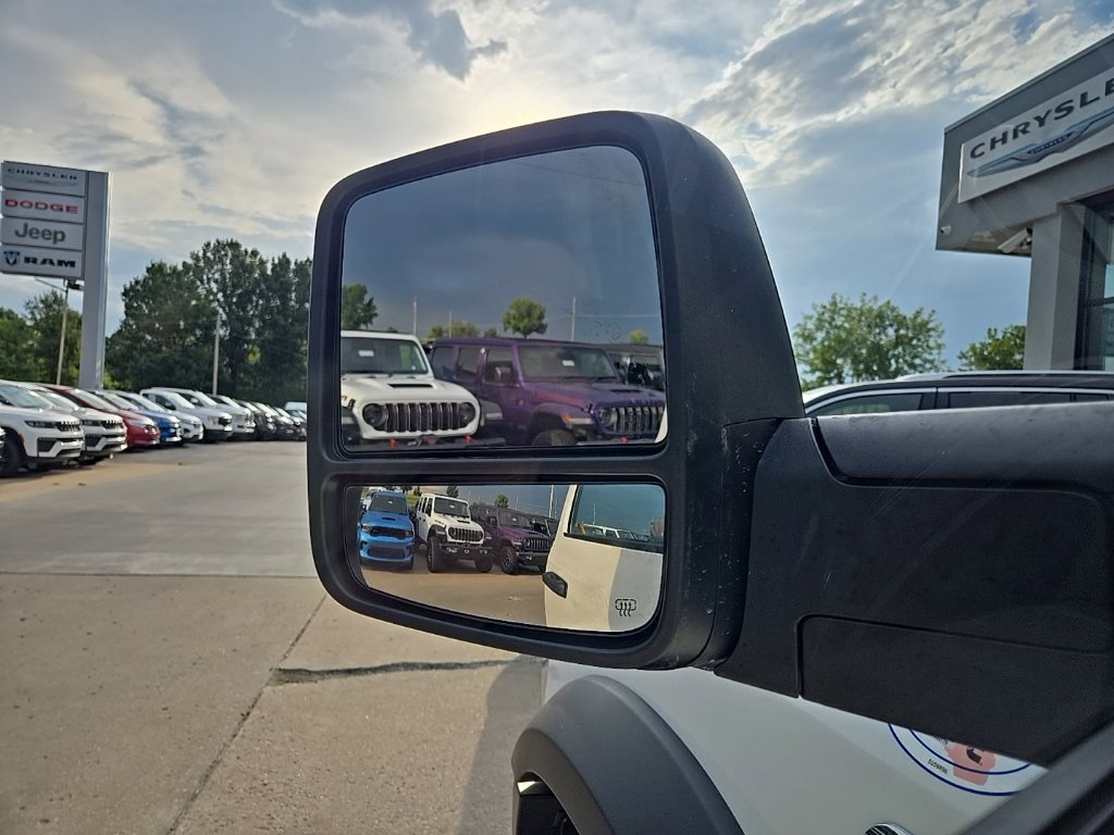 New 2026 RAM 5500 Tradesman w/ Chrome Appearance Group AWD/4WD image 38