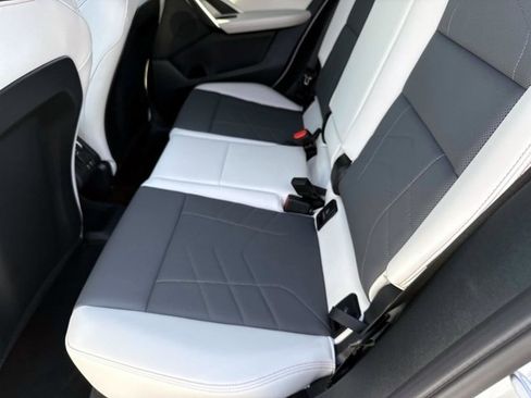 Used 2025 BMW X2 xDrive28i w/ Technology Package image 14