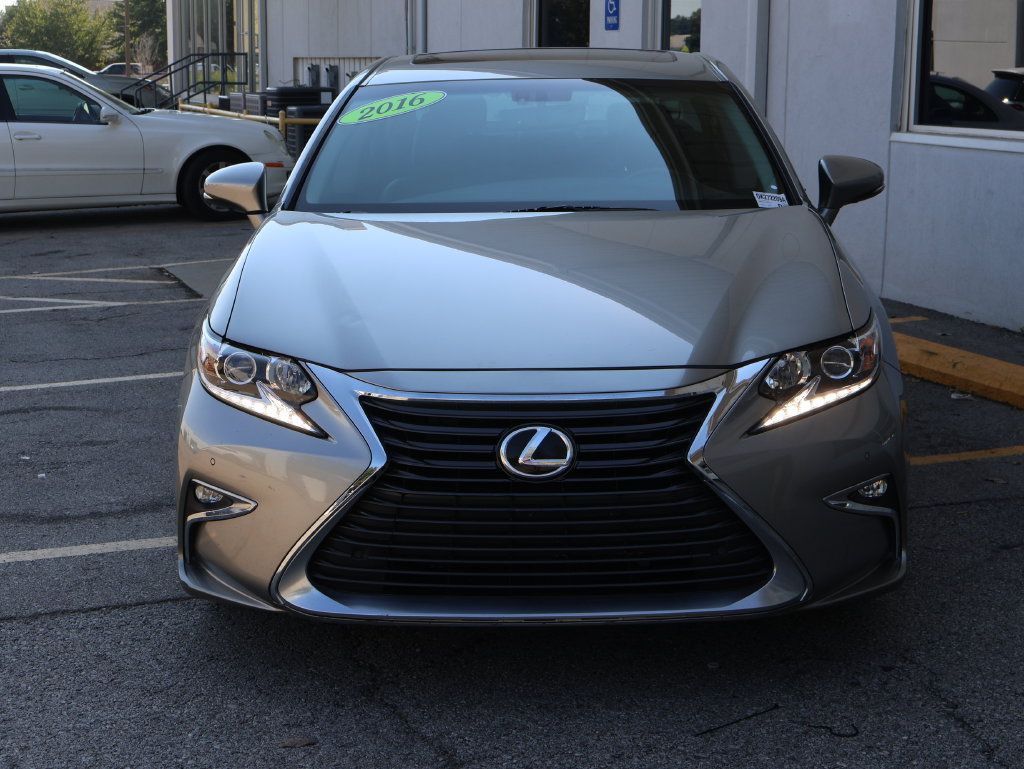Used 2016 Lexus ES 350 w/ Premium Package w/Wood Trim FWD image 2