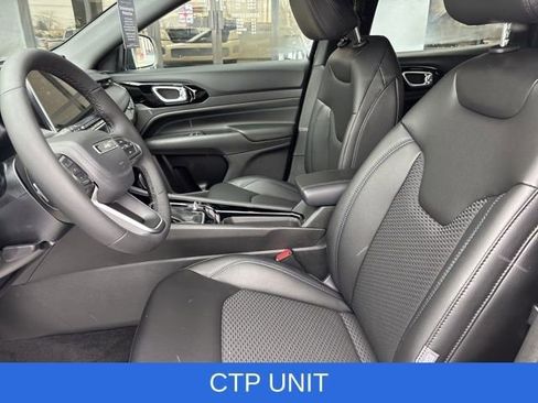 New 2026 Jeep Compass Latitude AWD/4WD image 4