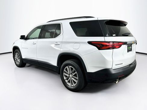 Used 2023 Chevrolet Traverse LT FWD image 5