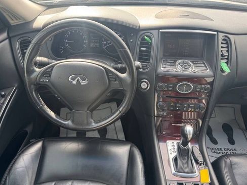 Used 2014 INFINITI QX50 Journey image 17