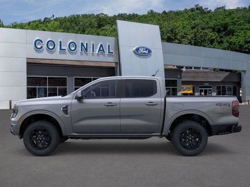 New 2025 Ford Ranger Lariat w/ Black Appearance Package image 3