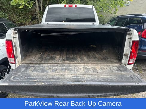 Used 2018 RAM 2500 Tradesman w/ Chrome Appearance Group AWD/4WD image 6