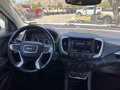 Used 2019 GMC Terrain SLT AWD/4WD image 21